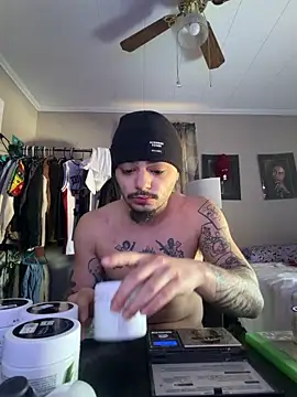 papiVilla23 online show from February 8, 6:34 pm