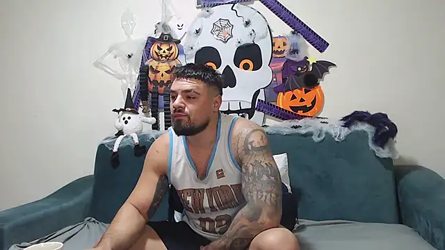 Tiberius hunk online show from October 28, 7:11 am