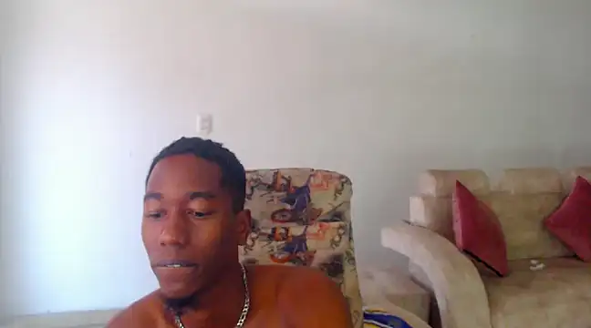 Snapshot of Dreamastercum_ chatting on March 22, 1:30 pm Dreamastercum  online show from March 22, 1:30 pm