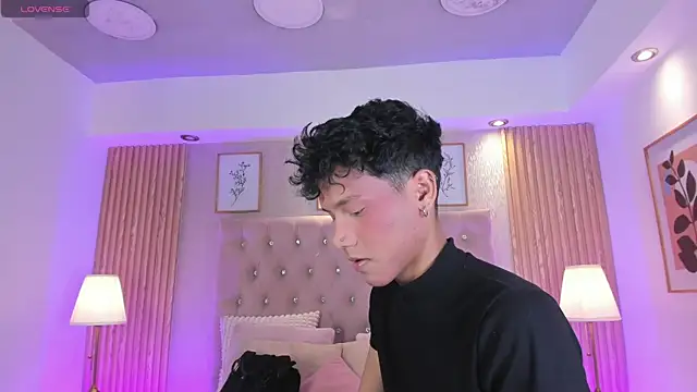 Jonas Rivers online show from July 16, 4:19 am