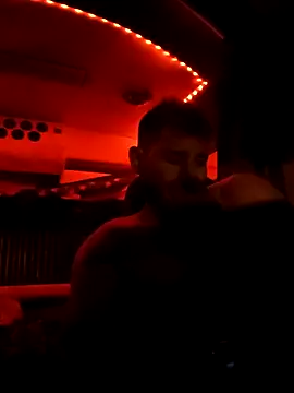 reycorona online show from March 15, 9:19 am