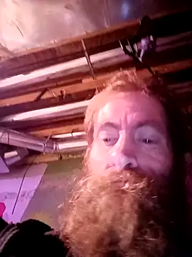 Snapshot of SirJonBradley chatting on October 13, 7:47 am SirJonBradley online show from October 13, 7:47 am