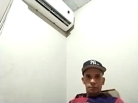 karlossan24 online show from February 27, 12:17 pm