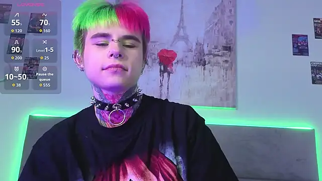 Alex Vallley online show from October 31, 11:08 pm