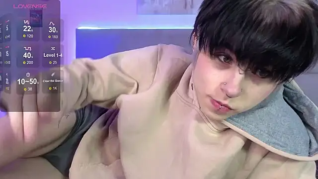 Alex Vallley online show from March 1, 11:04 pm