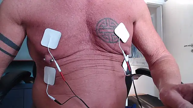 munichrubber online show from January 1, 8:24 am