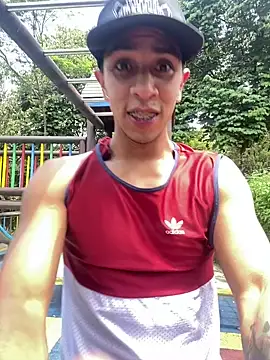 Snapshot of Monkey_uchiha777 chatting on March 22, 6:03 pm Monkey uchiha777 online show from March 22, 6:03 pm