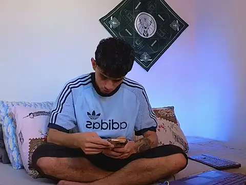 samevansx  online show from January 17, 5:05 pm