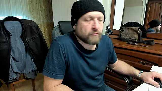 Grandor M online show from March 8, 2:16 pm