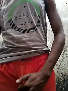 Snapshot of 2BigBlacxxx chatting on September 22, 6:18 pm 2BigBlacxxx online show from September 22, 6:18 pm