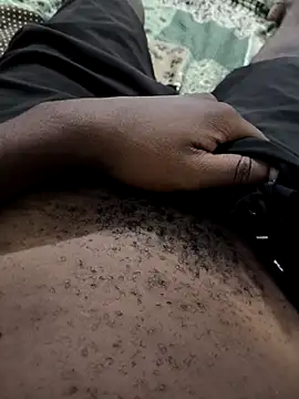 Snapshot of 2BigBlacxxx chatting on March 10, 1:54 pm 2BigBlacxxx online show from March 10, 1:54 pm