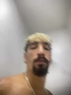 MrPickles696 online show from March 18, 4:50 pm