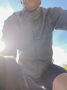 Simon 76 online show from September 28, 8:45 am