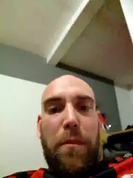 Smokeym123 online show from March 13, 10:32 pm