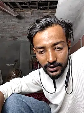 India HOT23 online show from December 17, 12:23 pm