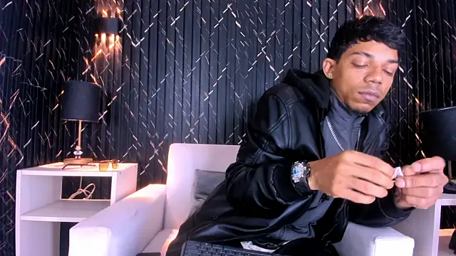 Gregory Sforza online show from December 5, 8:27 pm