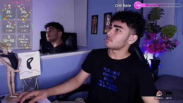 Snapshot of LucasCarterr_ chatting on September 20, 4:12 am LucasCarterr  online show from September 20, 4:12 am