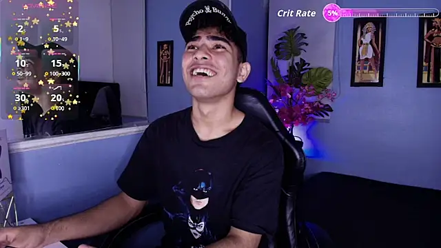 Snapshot of LucasCarterr_ chatting on September 23, 3:28 am LucasCarterr  online show from September 23, 3:28 am