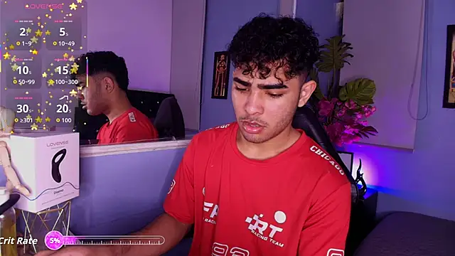 Snapshot of LucasCarterr_ chatting on September 17, 3:29 am LucasCarterr  online show from September 17, 3:29 am