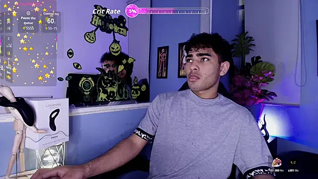 Snapshot of LucasCarterr_ chatting on September 26, 4:21 am LucasCarterr  online show from September 26, 4:21 am