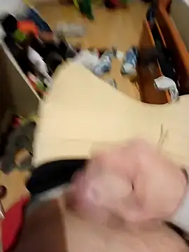 kredazzbigdick online show from November 3, 4:49 am