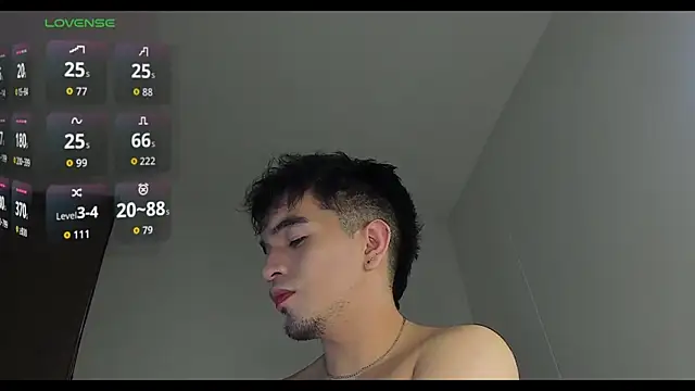 cmzo  online show from December 16, 1:12 am