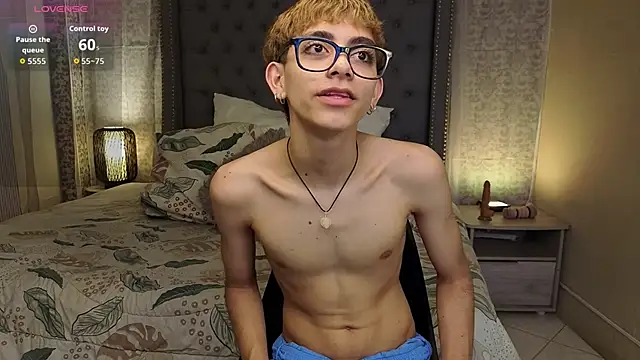 Matty Sparkk online show from November 5, 2:30 pm