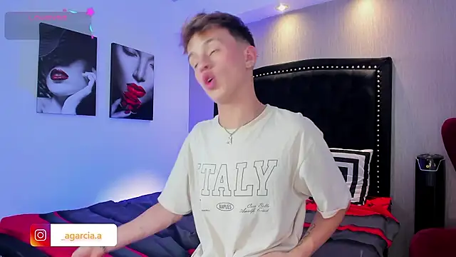 LiamWildx20 online show from February 22, 6:48 am