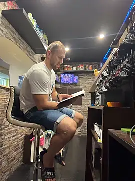 trainwithme online show from July 14, 6:17 am