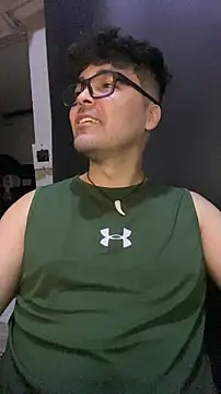 Freakydrag online show from November 18, 4:05 am