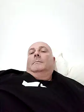 Alexis Bull online show from March 2, 5:09 pm