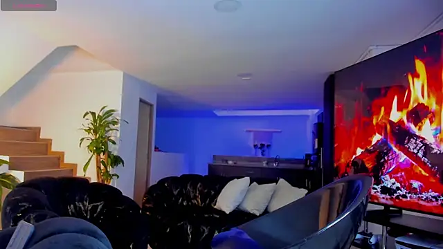 Lukas Green online show from April 12, 9:38 pm