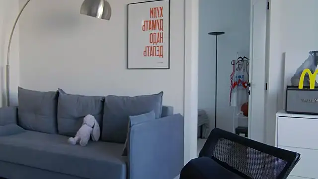 DanyDavis online show from June 9, 1:35 pm