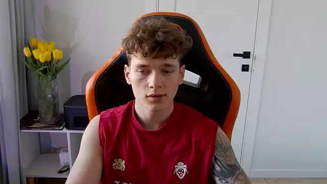 DanyDavis online show from March 9, 12:43 pm