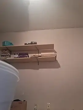 moasslicker online show from November 17, 2:58 am