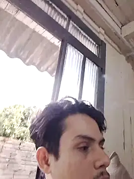 Omoraia online show from November 14, 8:43 pm