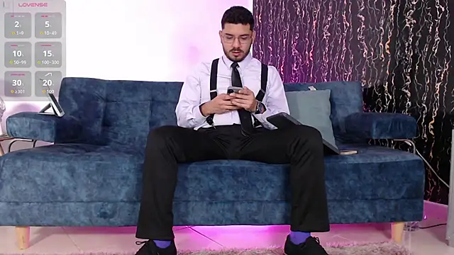 samuelcoopeer online show from November 15, 8:00 pm