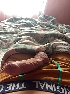 UncoolCaesium online show from April 16, 7:30 am