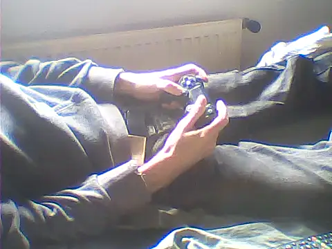 Snapshot of rimbaud77 chatting on October 19, 2:31 pm rimbaud77 online show from October 19, 2:31 pm