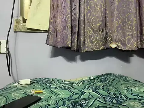 Snapshot of Matt6102 chatting on October 3, 8:03 pm Matt6102 online show from October 3, 8:03 pm