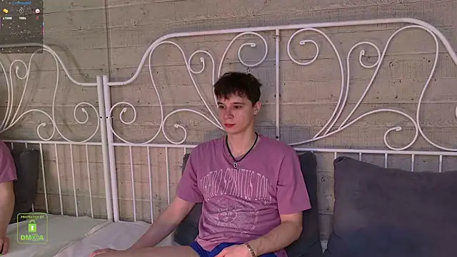 AnthonyHall online show from December 17, 4:42 am