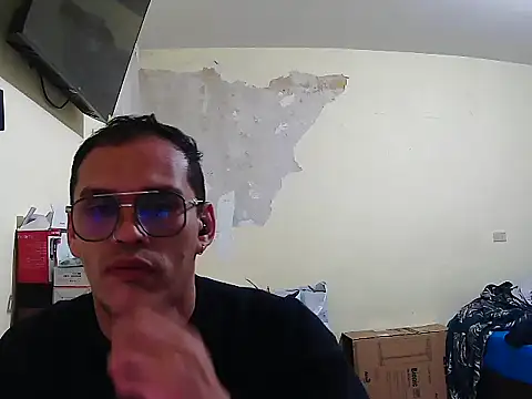 DOBLEWYOSK69G online show from October 21, 4:59 am