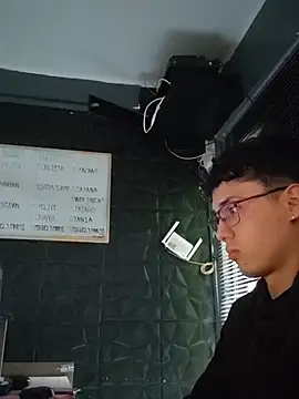 jacobs shelby online show from September 30, 1:25 pm