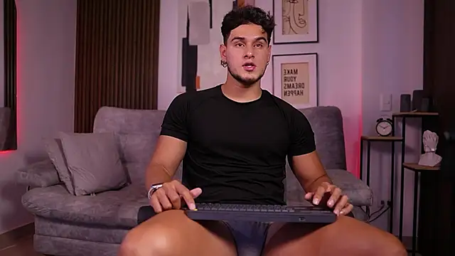 DaviesBrown online show from October 9, 8:36 pm