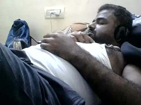 sree4143 online show from September 11, 2:27 pm