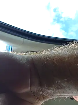 cubanitofeliz40 online show from October 6, 6:23 pm