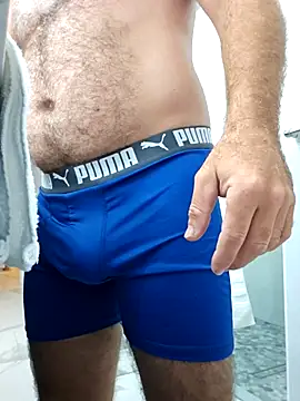 cubanitofeliz40 online show from January 8, 10:20 am