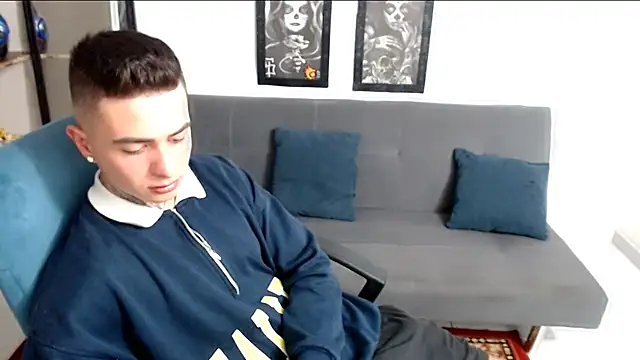 santii ss online show from November 6, 11:52 pm