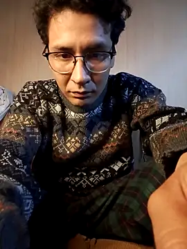 LecheDeSoya666 online show from October 28, 4:04 am