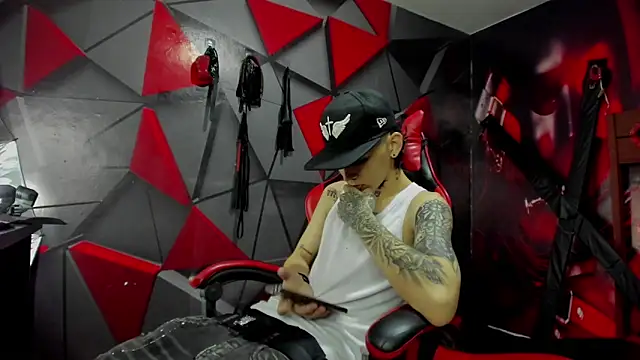 StraightBoy Nick online show from September 21, 5:51 am